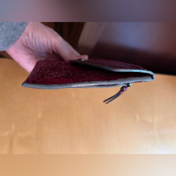Mz Wallace Red  Sparkle Leather Greta Wallet - Picture 7 of 10